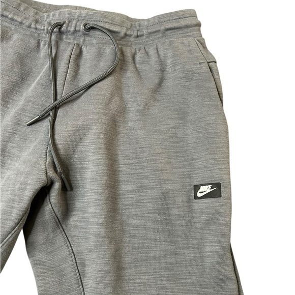 Nike Men’s Gray Swoosh‎ Track Joggers Sweatpants Square Logo Size Medium - Picture 1 of 5